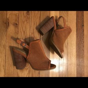 Caramel KDB Heels